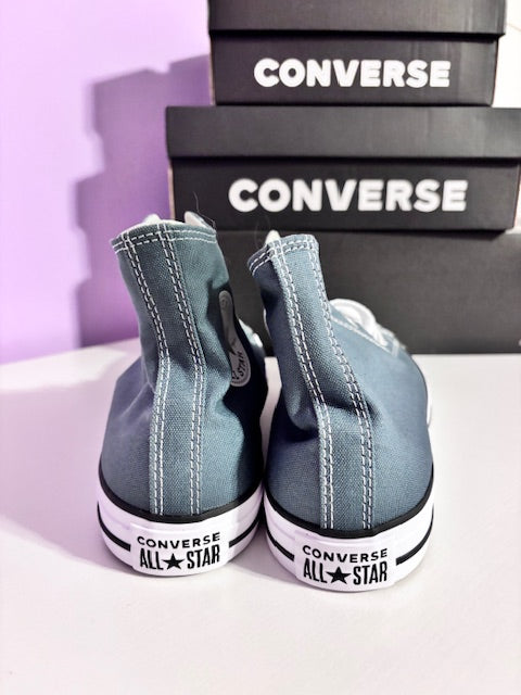 NWB Size 10.5 - Converse Chuck high-tops - True Nature green