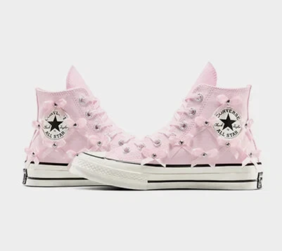 NWB Converse womens sz 7.5 Pink Frosting studs and bows high top